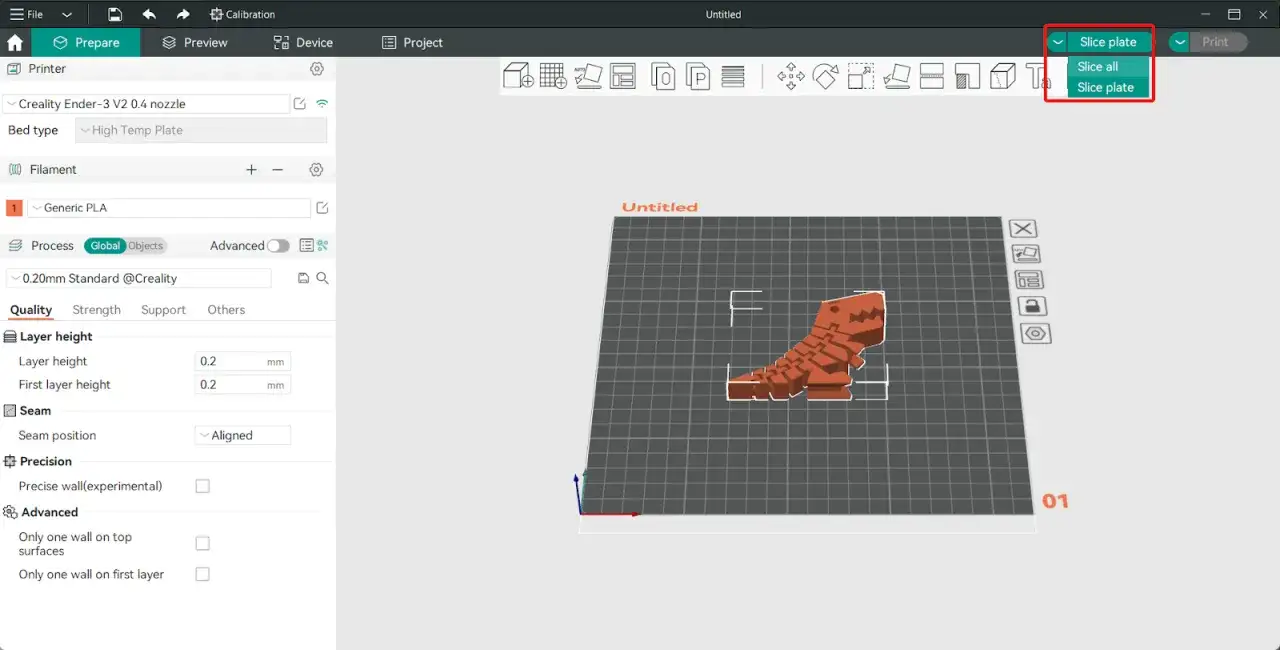 W programie Creality Slicer widać model dinozaura na platformie roboczej. Użytkownik przygotowuje się do druku, wybierając opcję 